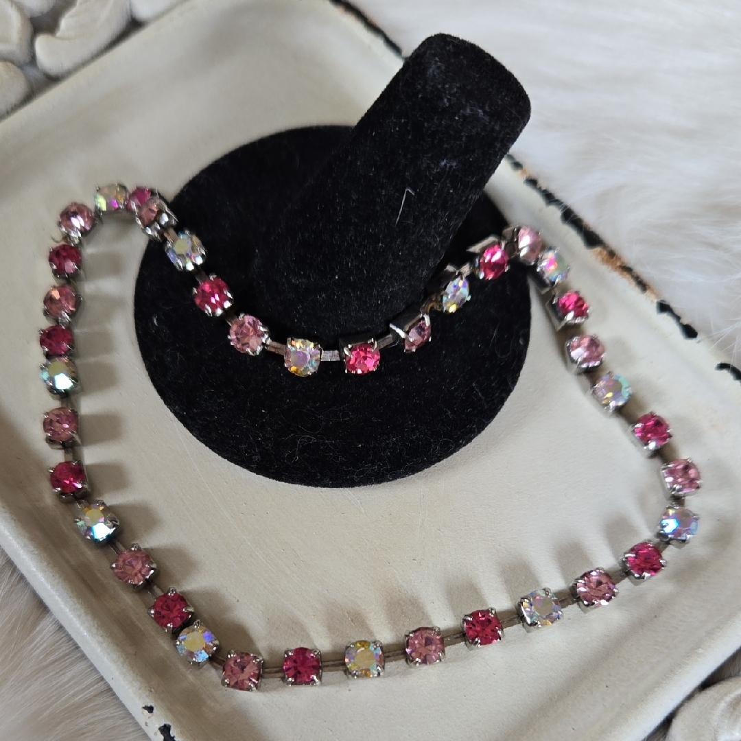 B-017-Elegant Anklet Pink And Silver Tone